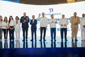 Alfabetización tecnológica dominicana en inteligencia artificial