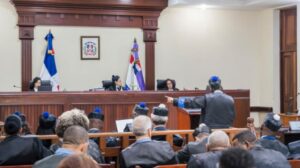 Imputados del caso Calamar esperan inicio de audiencia en el Palacio de Justicia