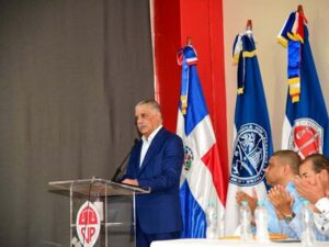 Miguel Vargas llama a la comunidad internacional sobre Haití